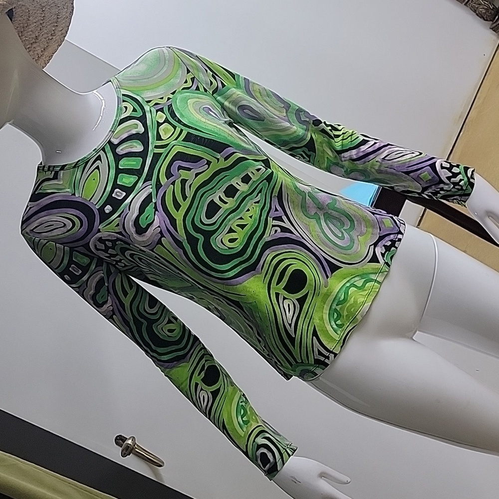 Nygard Collection Whimsical Psychedelic Abstract Printed Lightweight Long Sleeve
